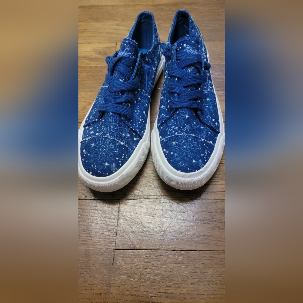 Blowfish constellation shoes